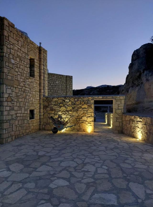Evilia Luxury Villa Amoopi Esterno foto