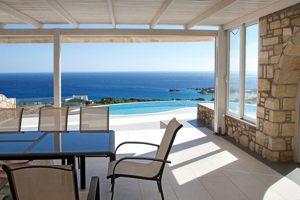 Evilia Luxury Villa Amoopi Esterno foto