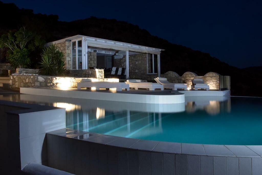 Evilia Luxury Villa Amoopi Esterno foto
